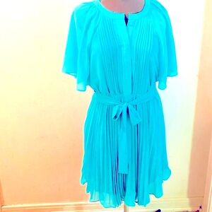 Umgee Size medium Green Midi dress